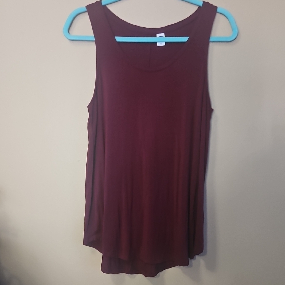 Old Navy Women's Size M Burgundy Tank Top